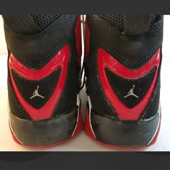 Nike Air Jordan True Flight Size 5Y Sneakers Athletic red black shoes - Picture 4 of 5